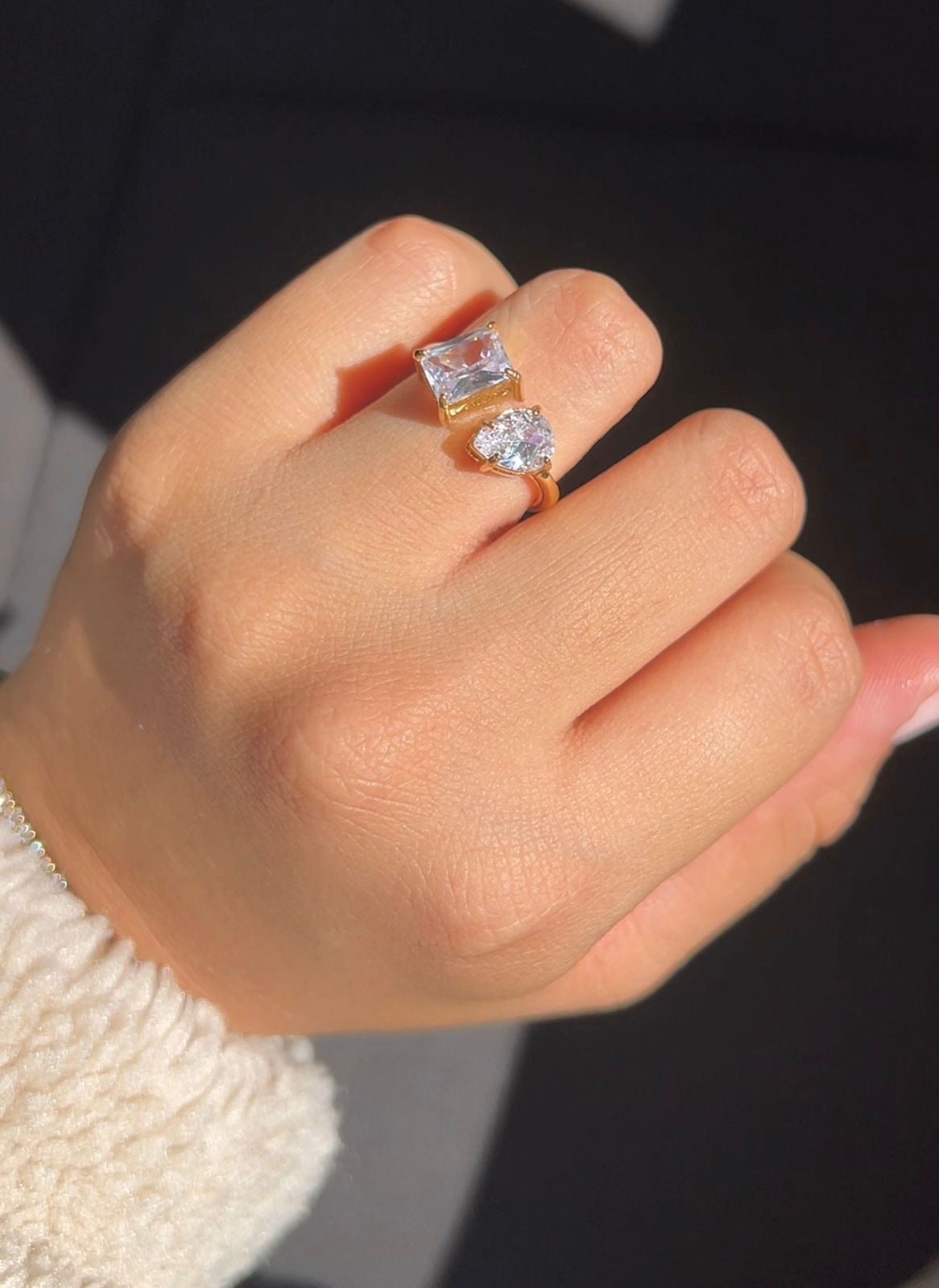 Ariana Seven Rings ♡ – Mindora Collection