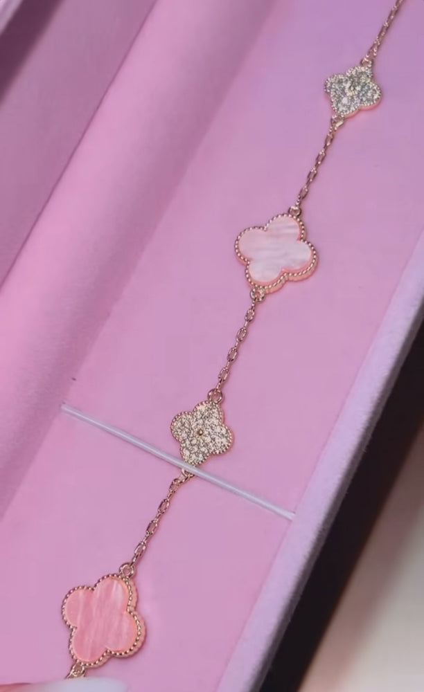 Pink Van Cleef Bracelet ♡