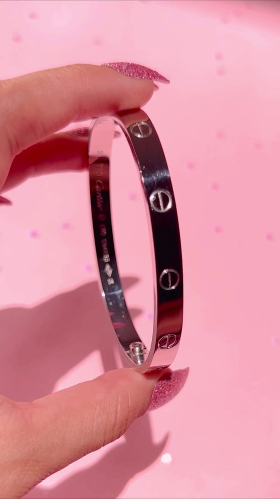 
            
                Load and play video in Gallery viewer, CARTIER BRACELET SILVER (includes screwdriver) ♡
            
        