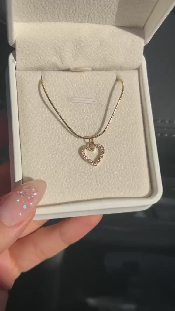Shape Heart Necklace ♥️