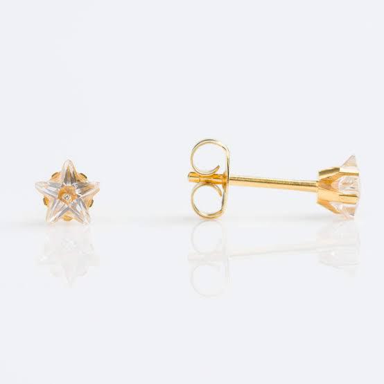 Gold Plated ♡ 5mm Crystal Star Zirconia